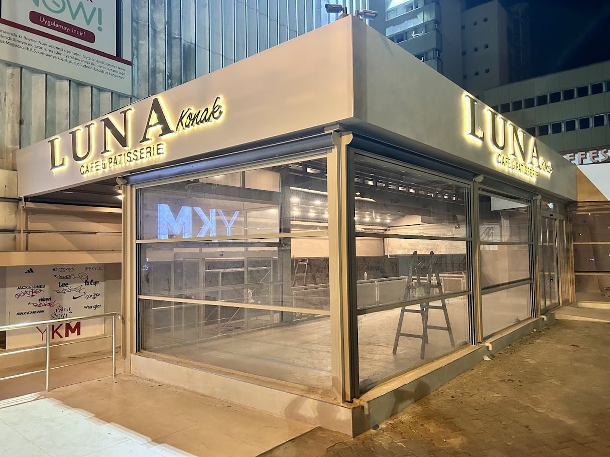 LUNA Konak – İzmir Konak Işıklı Kutu Harf Tabela LUNA Konak – İzmir Konak Işıklı Kutu Harf Tabela