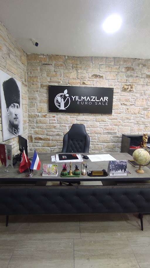 Yılmazlar Euro Sale logosu için kompozit üzeri pleksi kesim ışıksız tabela